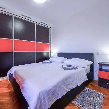 Edo-1 By Interhome Apartman