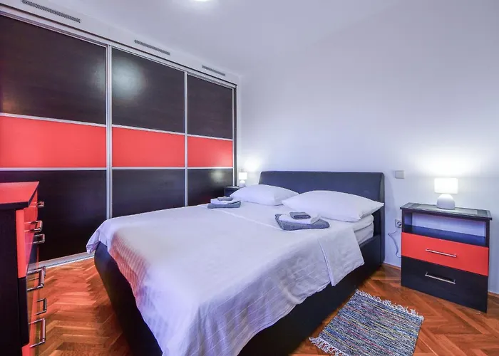 Edo-1 By Interhome Apartment