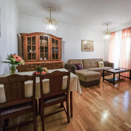 Edo-1 By Interhome 洛夫兰