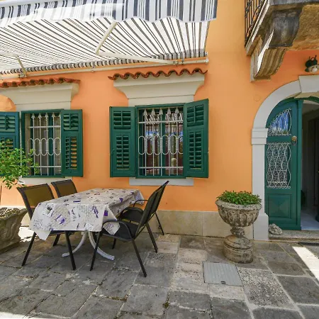 Appartamento Edo-1 By Interhome *